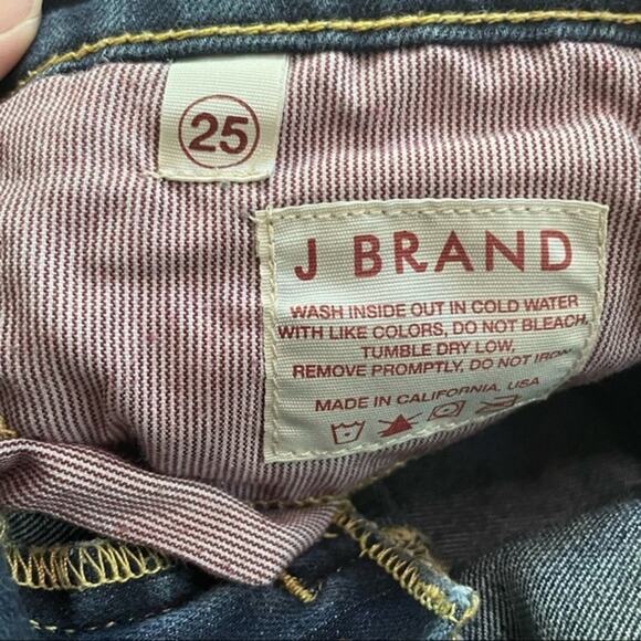 J Brand Dark Wash Straight Leg Jeans - size 25 - Picture 7 of 7